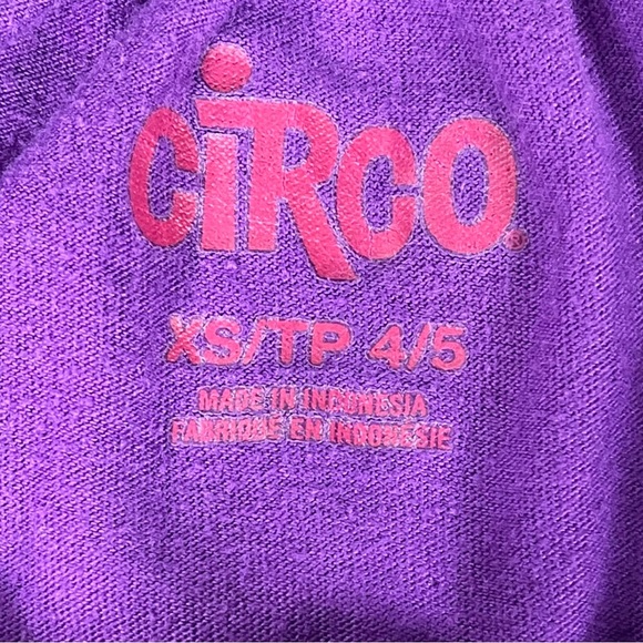 Girls size Xs bundle of 4 short sleeve, 1 long sleeve shirt, 1 pair of leggings - Picture 10 of 16